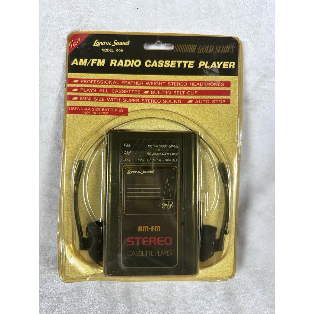 NOS Lenoxx Sound Model 909 AM/FM Radio Cassette Player Sealed Gold Series